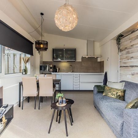 Nieuw Holiday Home Oostkapelle Centrum Екстер'єр фото